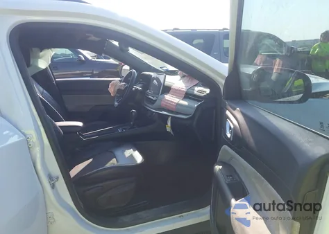 2023 Jeep Compass Latitude 4X4 from USA, damaged, VIN 3C4NJDBN1PT509272